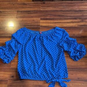 Vince Camuto Royal Blue Patterned Blouse